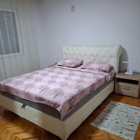 Apartment Vuk Подгориця Екстер'єр фото